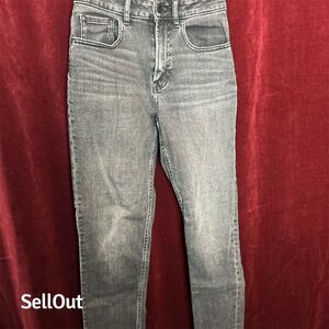 Everlane Charcoal Cropped Jeans